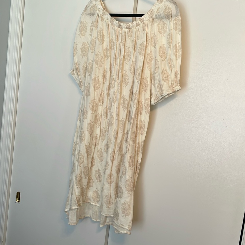 Ladies summer dress